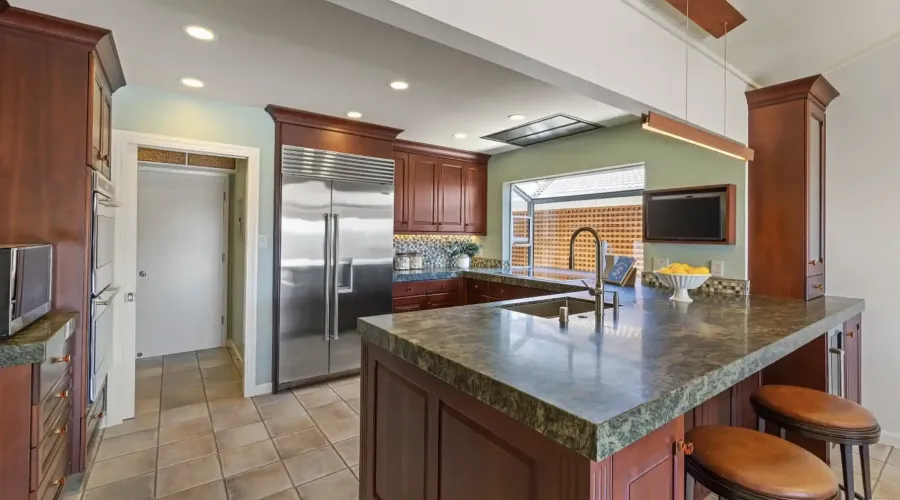 126 San Marino Drive, San Rafael, California, United States, 5 Bedrooms Bedrooms, ,4 BathroomsBathrooms,Residential,For Sale,1946447